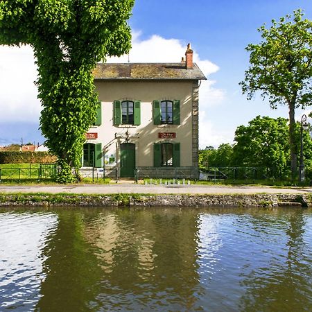 Gite D'Etape Sur Le Pont-Canal De Briare - Fr-1-590-454 Bed & Breakfast Luaran gambar